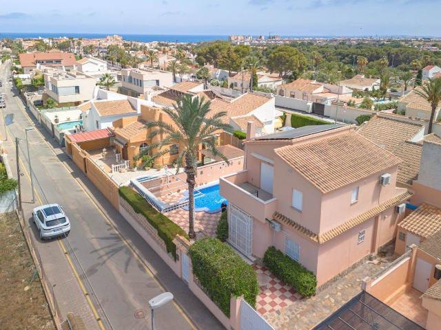 Casa chalet en Venta en Mil Palmeras