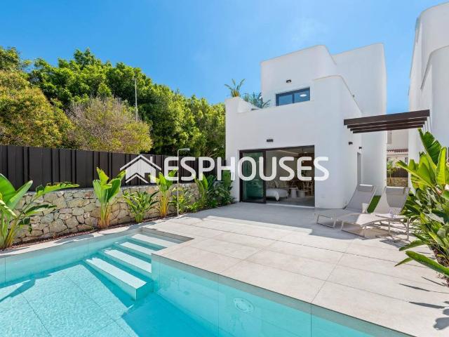 Casa chalet en Venta en Mil Palmeras