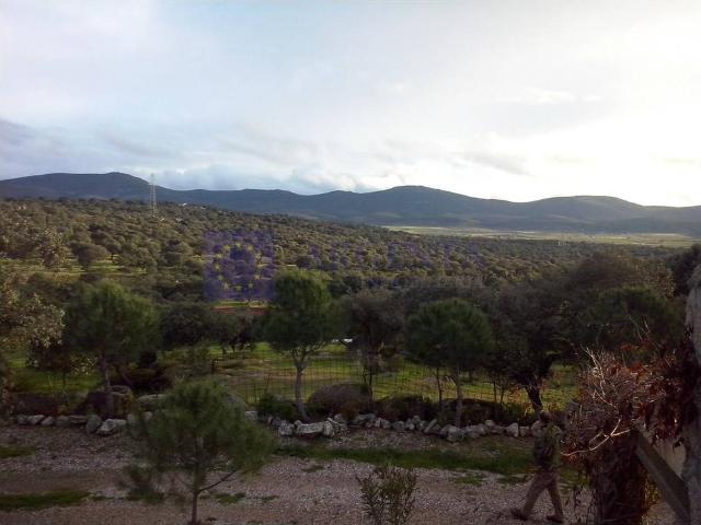 Casa chalet en Venta en Millanes