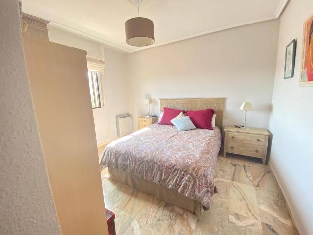 Casa chalet en Venta en Miralvalle Av. Virgen del Puerto La Data