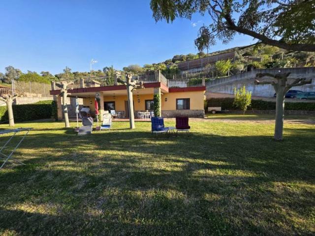Casa chalet en Venta en Miralvalle Av. Virgen del Puerto La Data