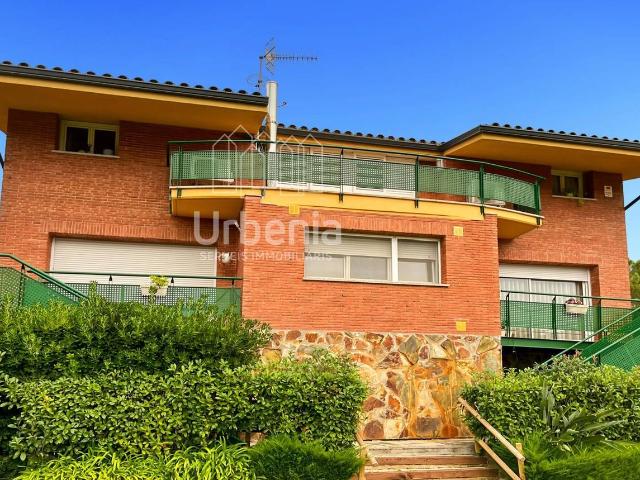 Casa chalet en Venta en Montalnou Milans del Bosc