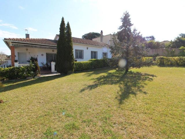 Casa chalet en Venta en Montbarbat