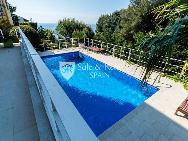 Casa chalet en Venta en Montgoda