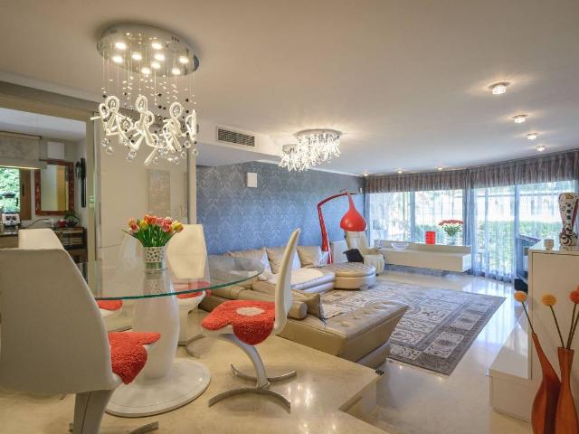 Casa chalet en Venta en Montgoda