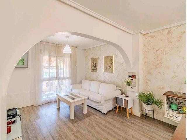Casa chalet en Venta en Monte y Mar