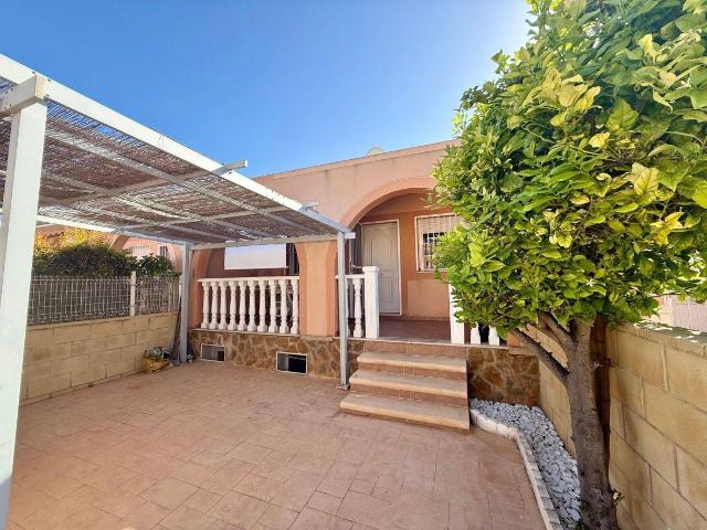 Casa chalet en Venta en Monte y Mar