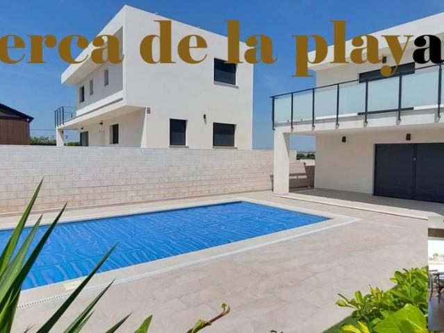 Casa chalet en Venta en Monte y Mar