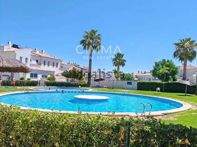 Casa chalet en Venta en Montebello Nou Espai