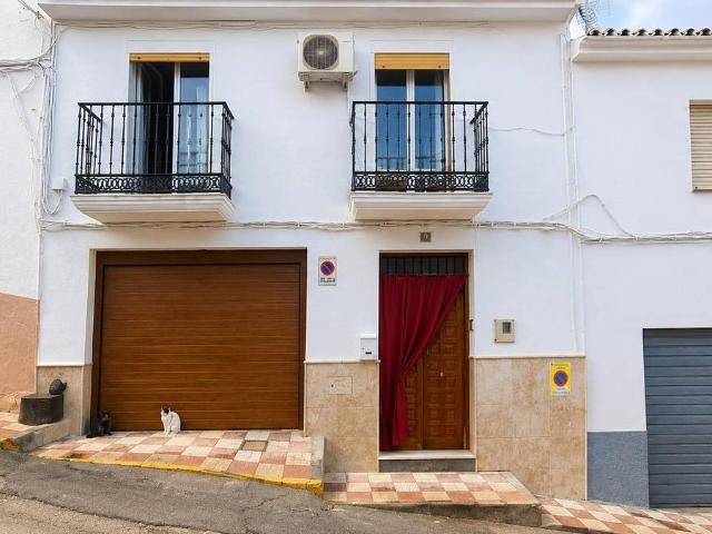 Casa chalet en Venta en Montefrío