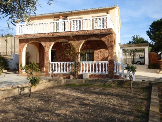 Casa chalet en Venta en Montserrat