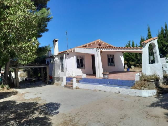 Casa chalet en Venta en Montroi / Montroy