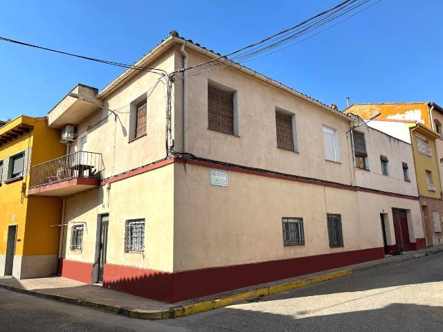 Casa chalet en Venta en Monzón