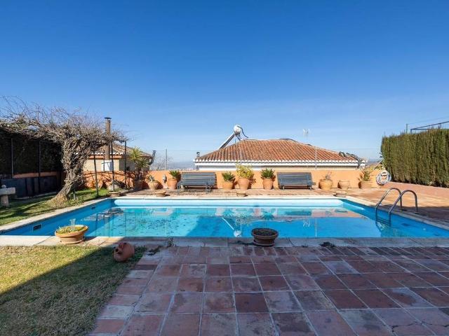 Casa chalet en Venta en Monachil pueblo