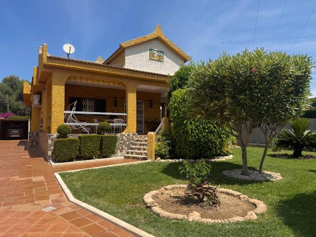 Casa chalet en Venta en Moncada