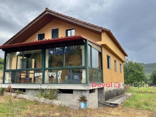 Casa chalet en Venta en Mondariz