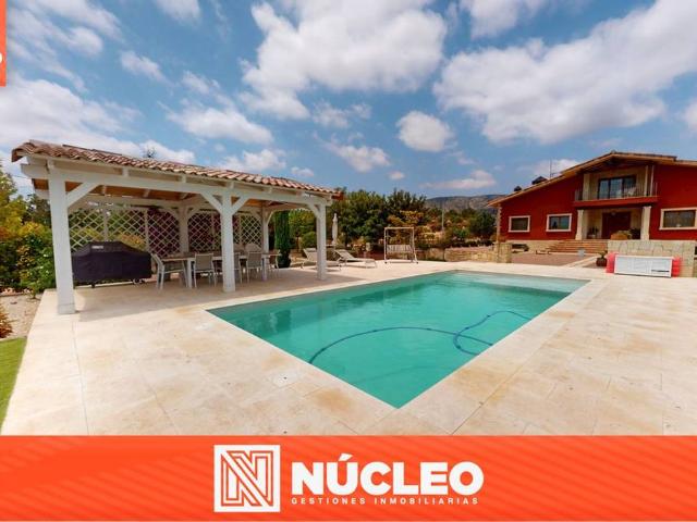 Casa chalet en Venta en Monóvar / Monòver