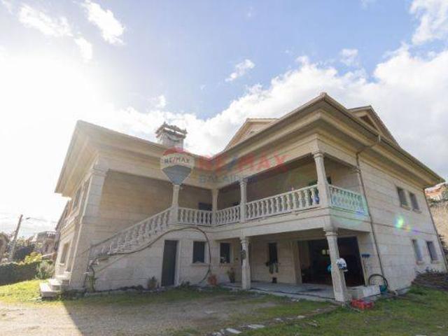 Casa chalet en Venta en Moaña