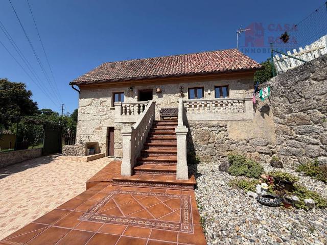 Casa chalet en Venta en Moaña