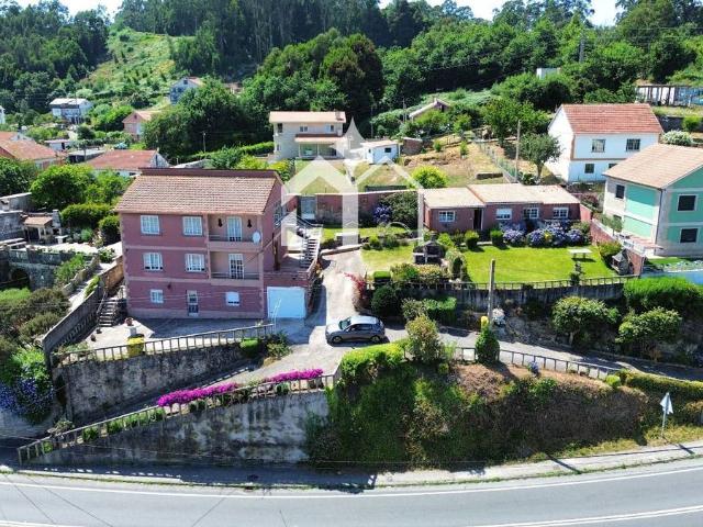 Casa chalet en Venta en Moaña