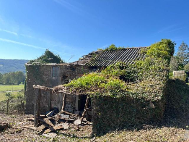 Casa chalet en Venta en Moeche