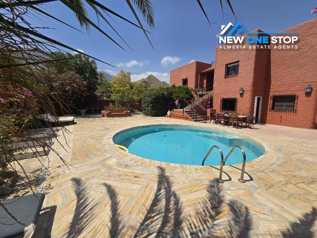 Casa chalet en Venta en Mojácar Pueblo