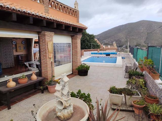 Casa chalet en Venta en Molvízar