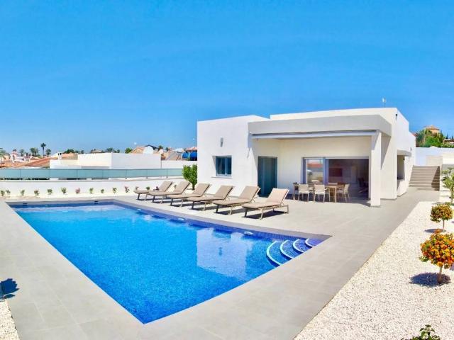 Casa chalet en Venta en Molins Campaneta San Bartolomé