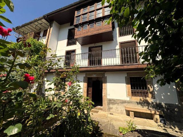 Casa chalet en Venta en Molledo
