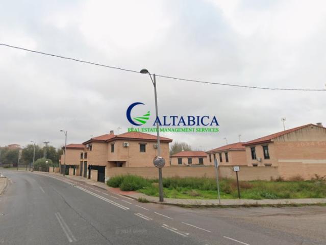 Casa Chalet en Venta en Mora Toledo