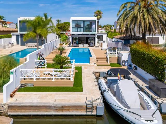 Casa chalet en Venta en Moxó Sant Mori