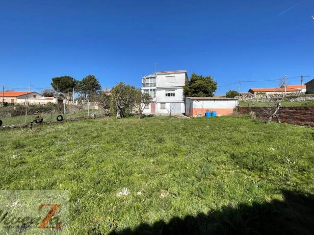 Casa chalet en Venta en Muelas del Pan