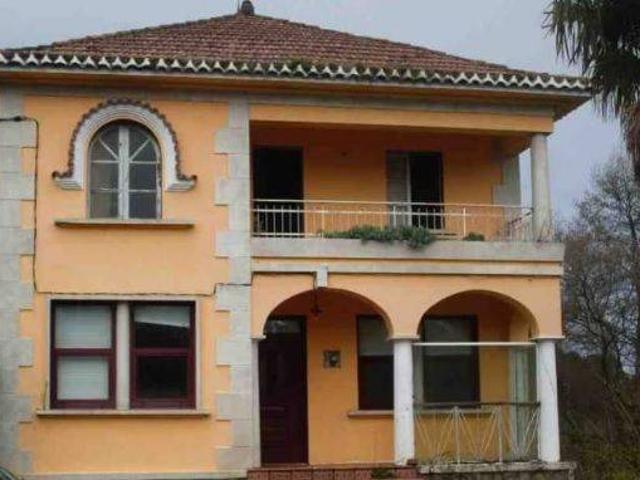 Casa chalet en Venta en Mugardos