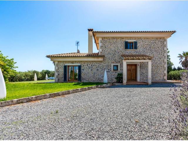 Casa chalet en Venta en Muro