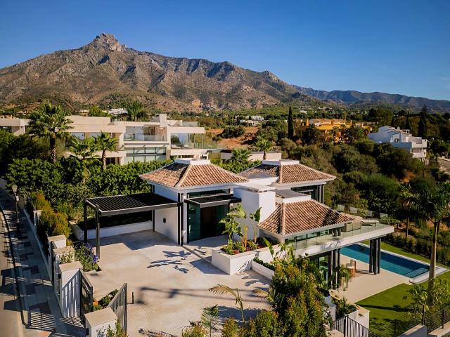 Casa chalet en Venta en Nagüeles Alto