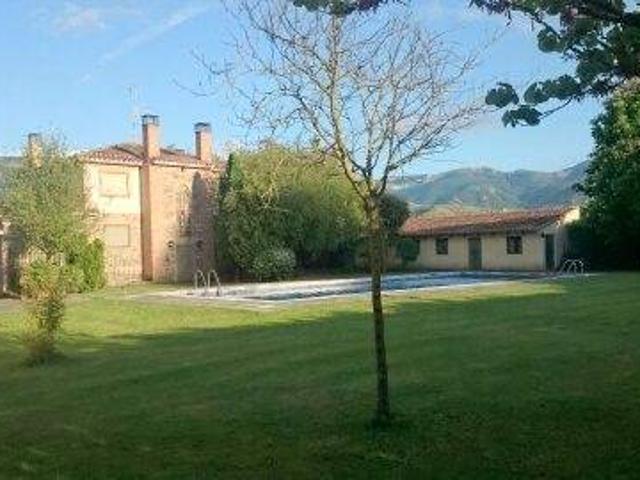 Casa chalet en Venta en Nalda