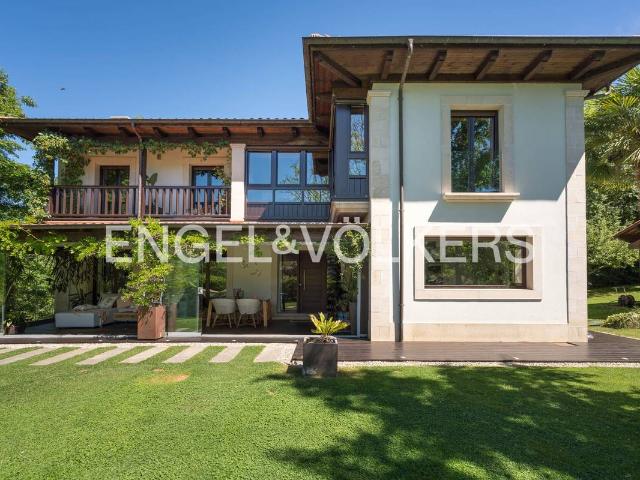 Casa chalet en Venta en Nava