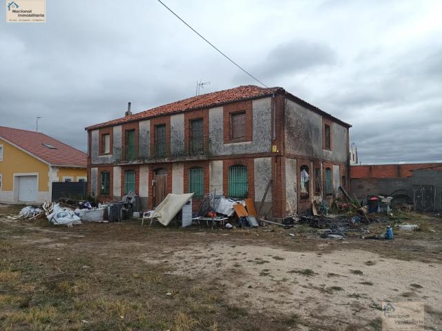 Casa Chalet en Venta en Navalmanzano Segovia