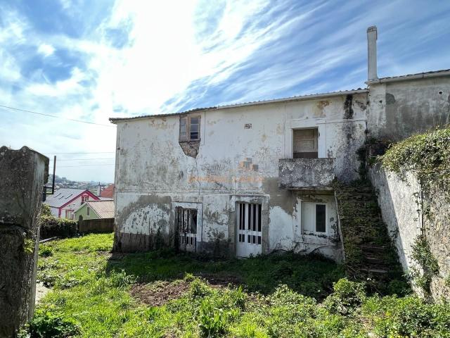 Casa chalet en Venta en Neda