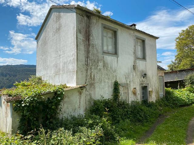 Casa chalet en Venta en Neda