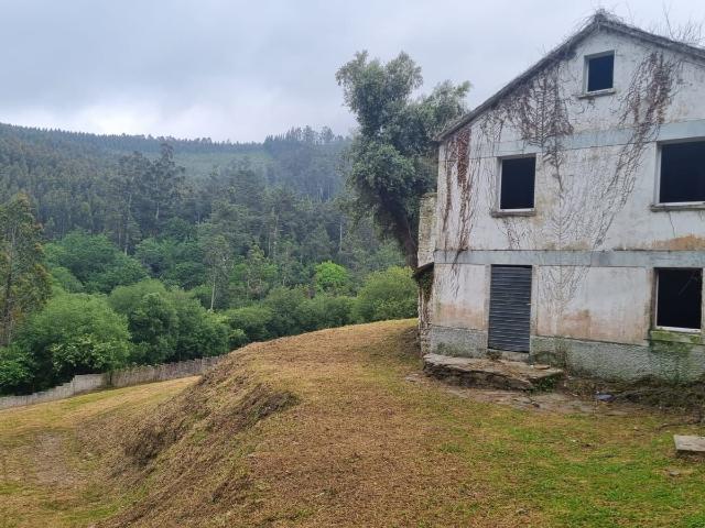 Casa chalet en Venta en Neda