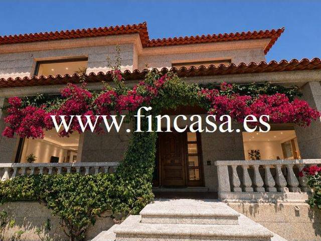 Casa chalet en Venta en Nigrán centro