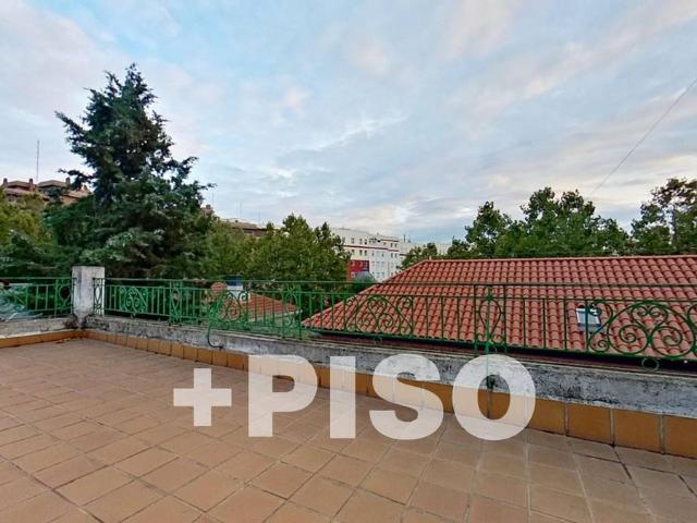 Casa chalet en Venta en Niño Jesús