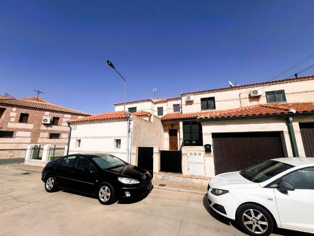Casa chalet en Venta en Noez
