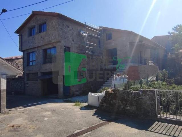 Casa chalet en Venta en Nogueira de Ramuín