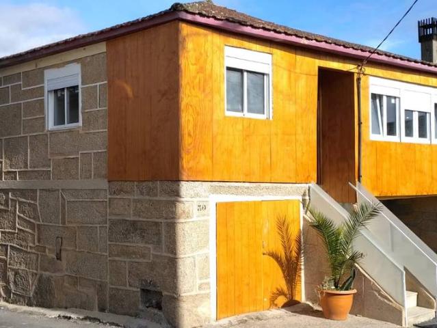 Casa chalet en Venta en Nogueira de Ramuín