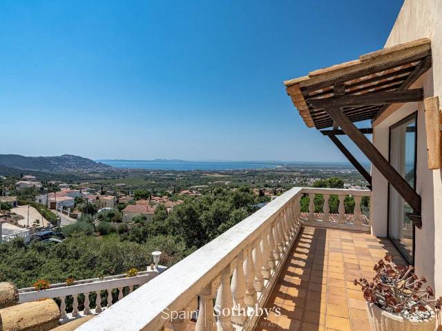 Casa chalet en Venta en Nord
