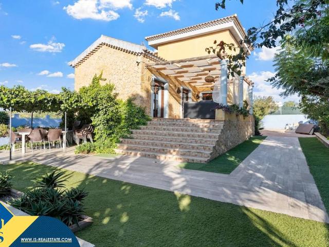 Casa chalet en Venta en Noroeste