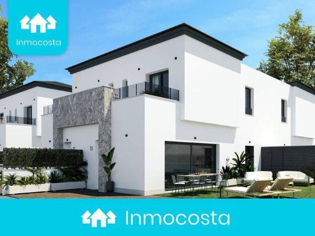 Casa chalet en Venta en Novamar Mediterráneo