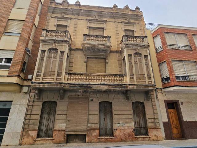 Casa chalet en Venta en Novelda